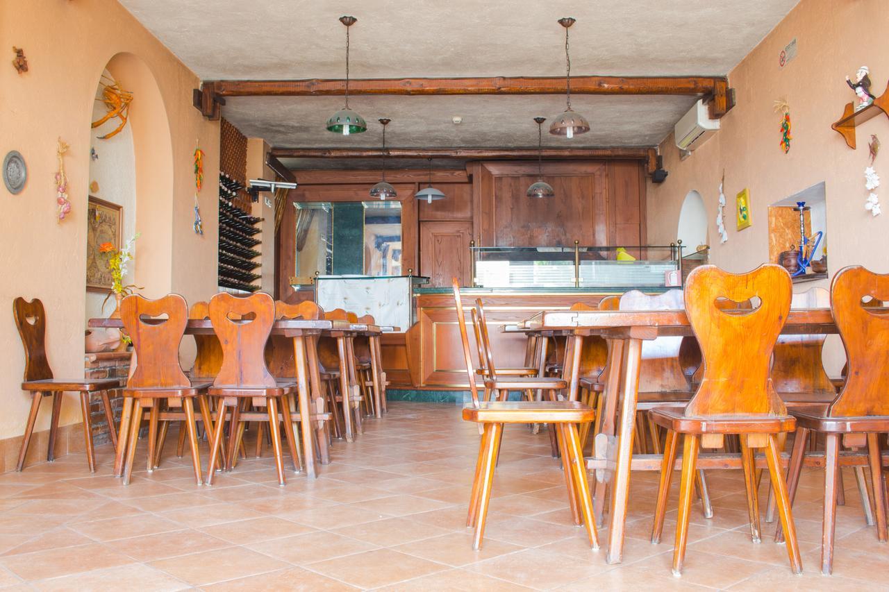 Hotel Il Girasole Бова-Марина Екстер'єр фото